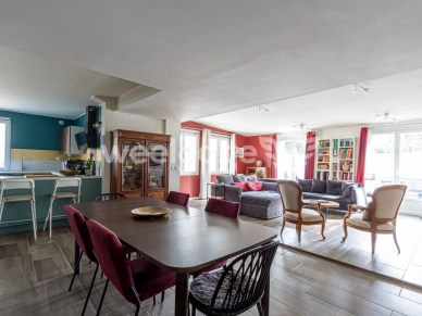 Maison à vendre 6 pièces de 143,79 m² à Cormeilles-en-Parisis